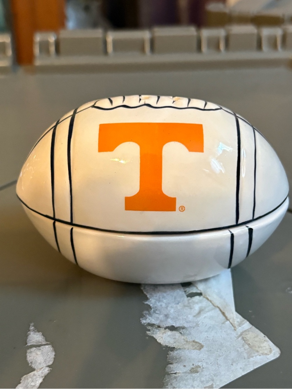 Tennessee Volunteers Ceramic Football salt pepper - Orange and White
